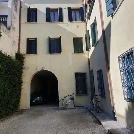 Appartamento Santa Sofia *